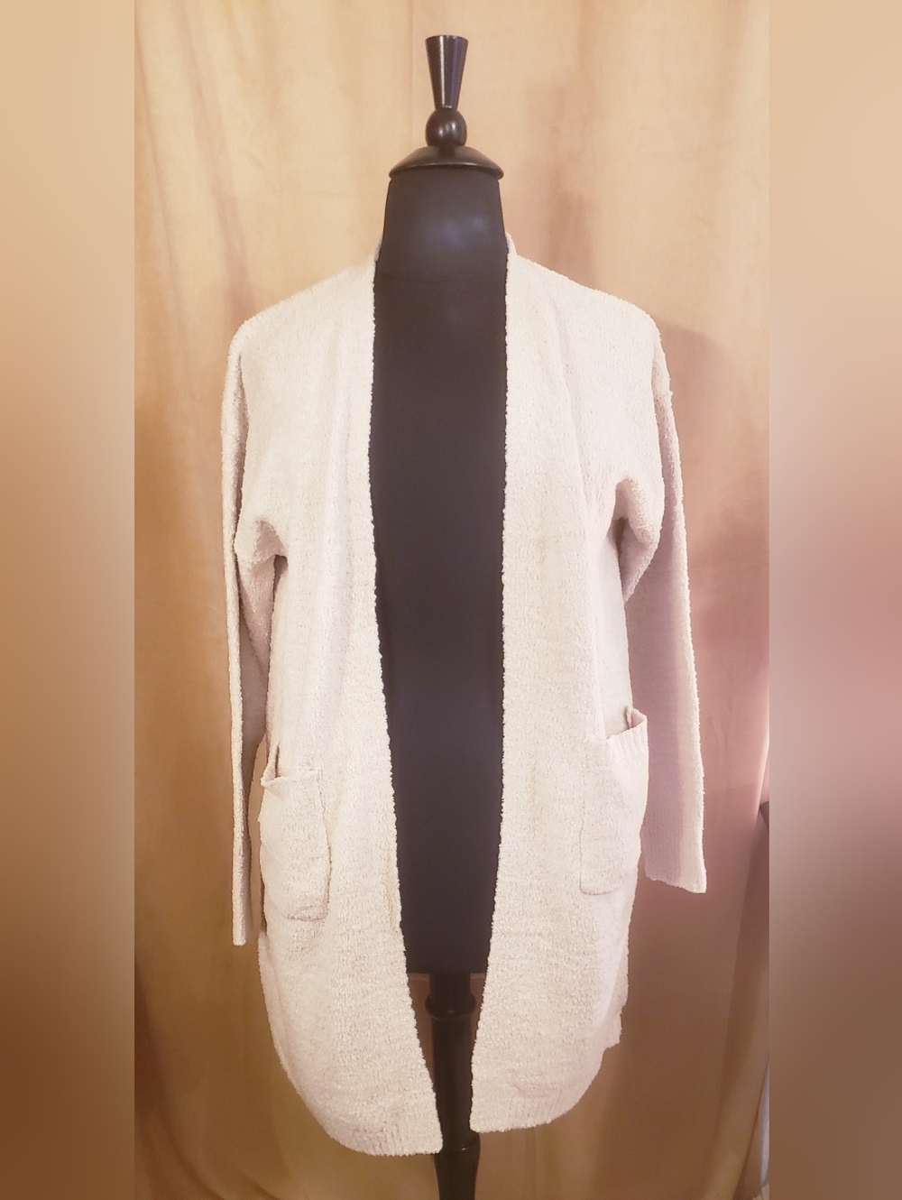 PINK LILY POCKETED CARDIGAN - Picture 3 of 9
